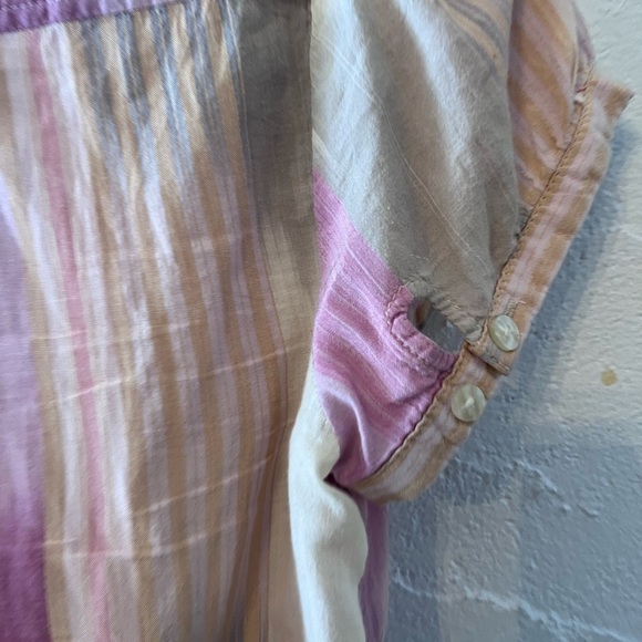 Gap Short Sleeve Pastel Button Blouse With Tie - Picture 6 of 7